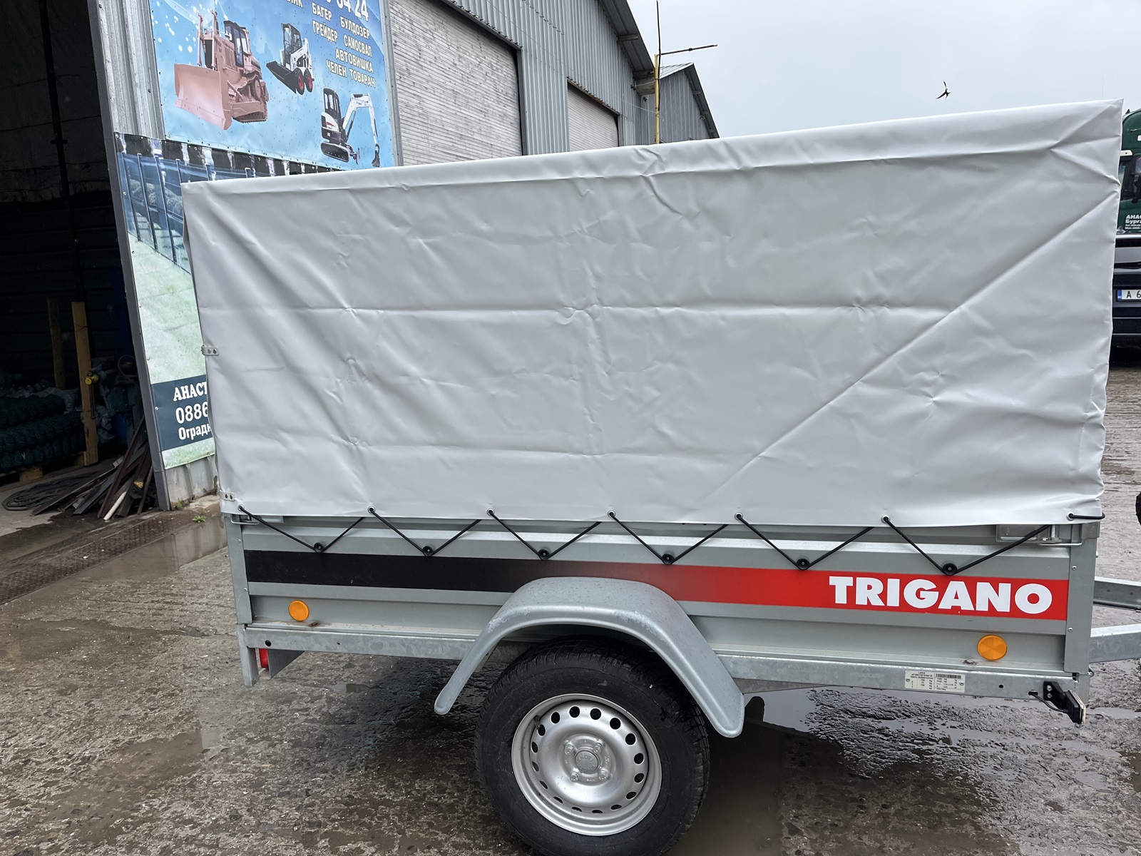 TRIGANO P205 Туристическо, самосвално ремарке 
