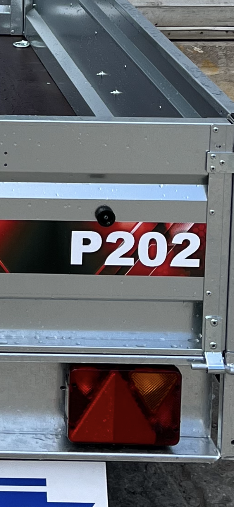 TRIGANO P202 Туристическо, самосвално ремарке 