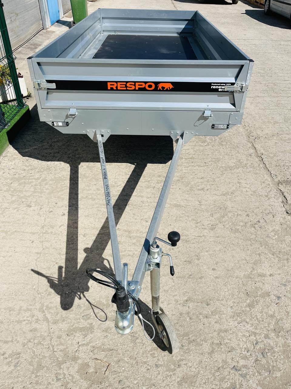 RESPO 750P332T150 Туристическо ремарке 