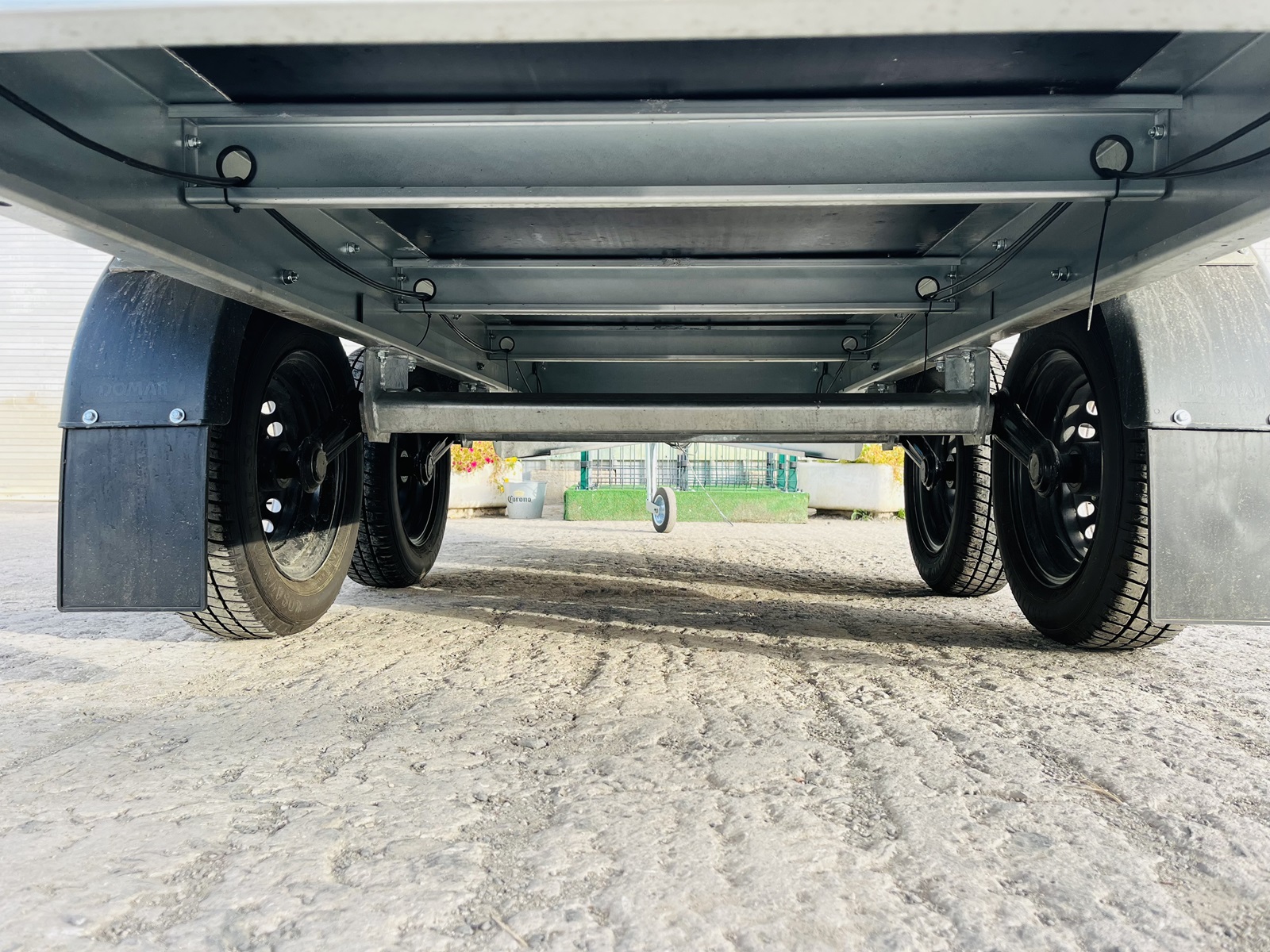 NEPTUN NORDICA N7-302 2KPS Туристическо ремарке 